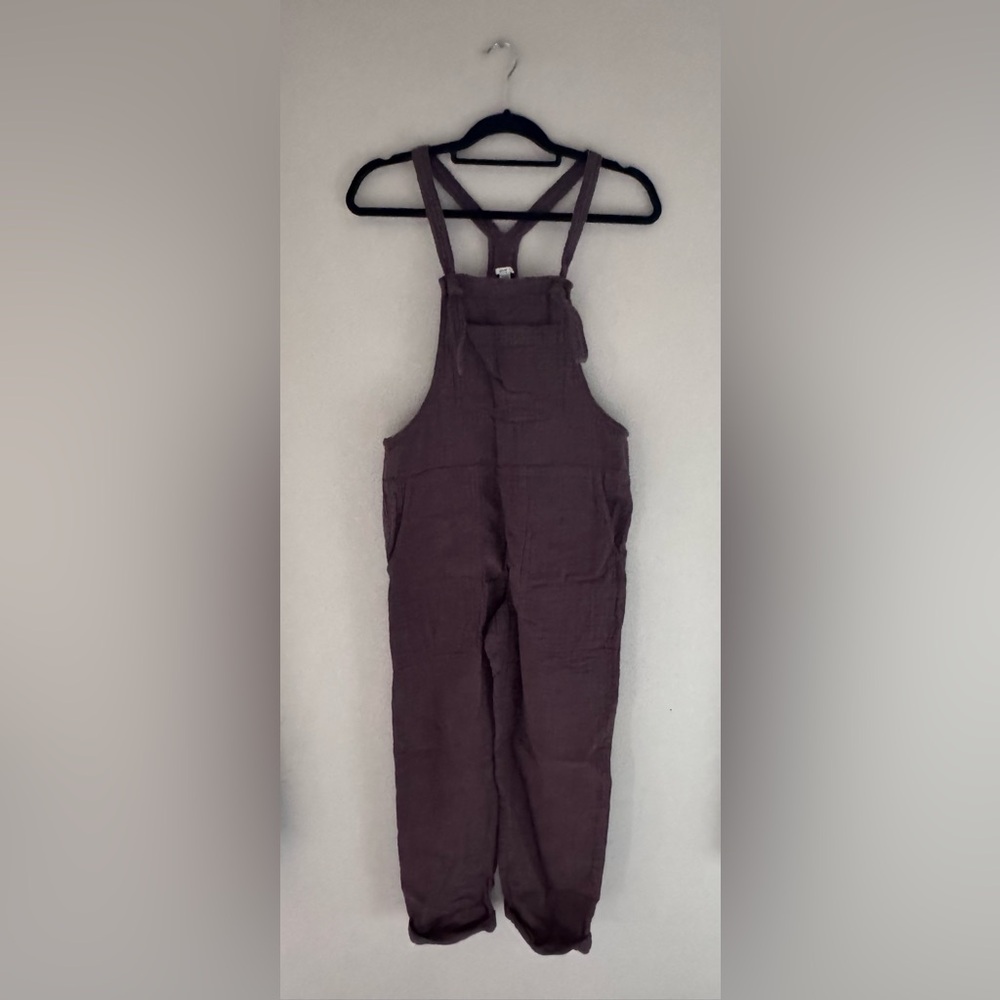 Aerie Lightweight Rolled Leg Gauze Cotton Tie Knot Overalls
Size Small Brown - Picture 3 of 10